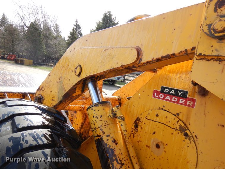 image for item HR9084 Hough H65  Payloader wheel loader