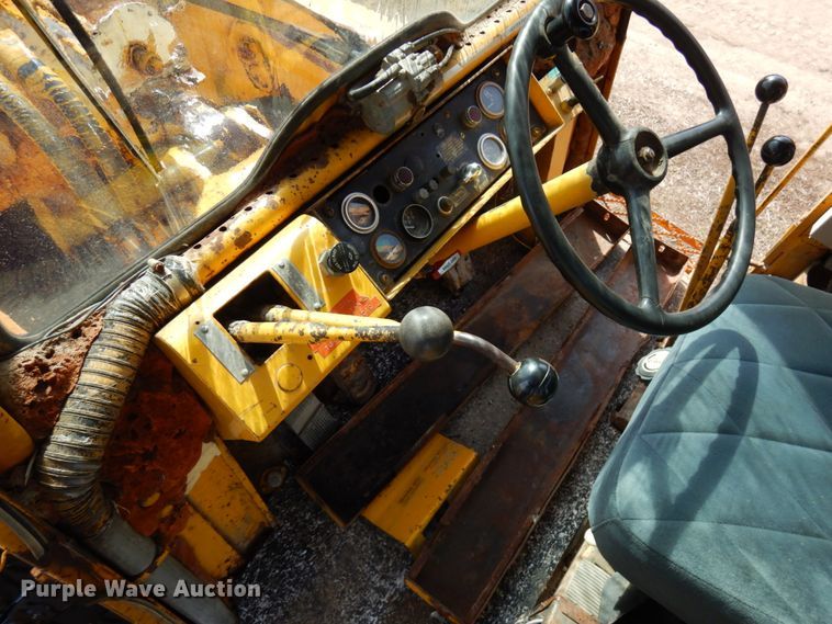 image for item HR9084 Hough H65  Payloader wheel loader