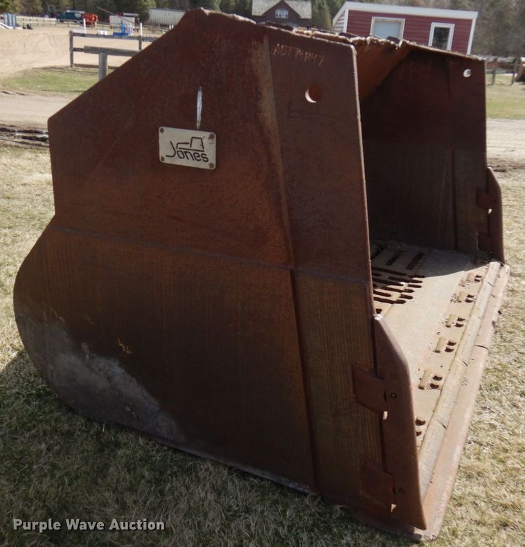 image for item HR9085 Jones 121"W bucket