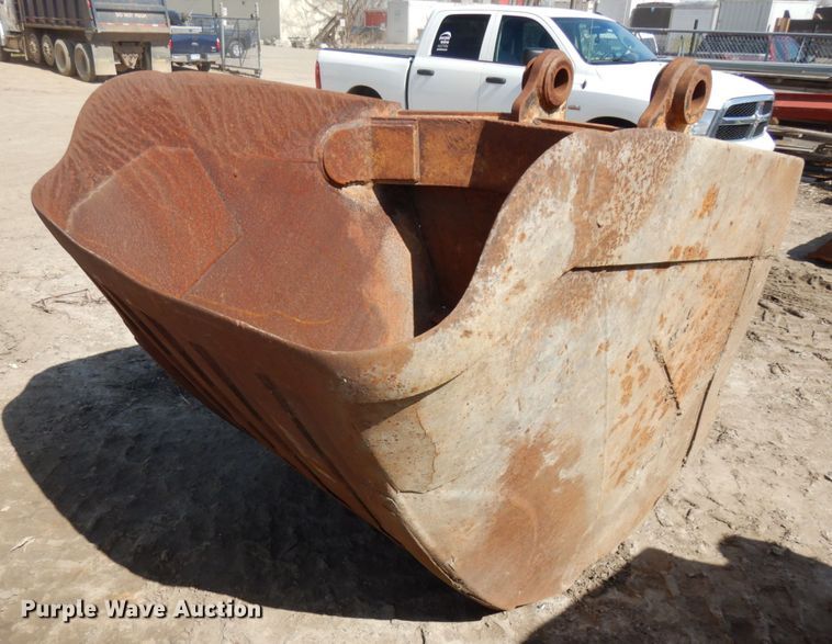 image for item HR9091 58"W excavator bucket