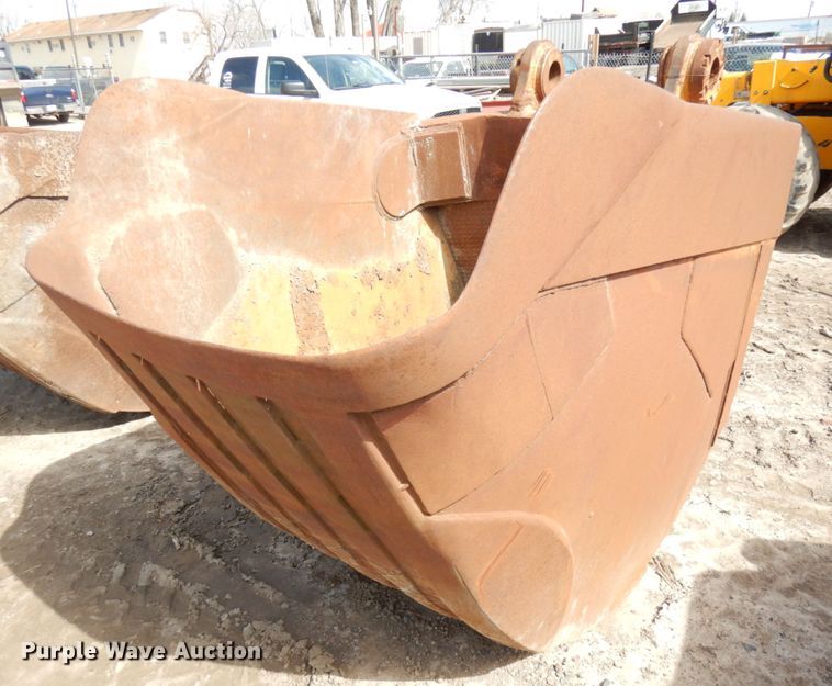 image for item HR9092 40"W excavator bucket