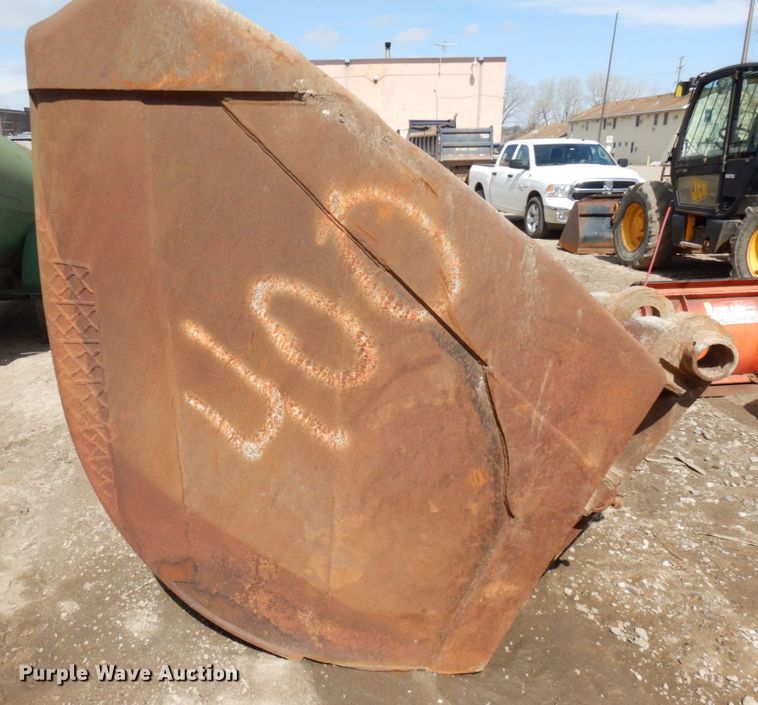 image for item HR9095 52"W excavator bucket