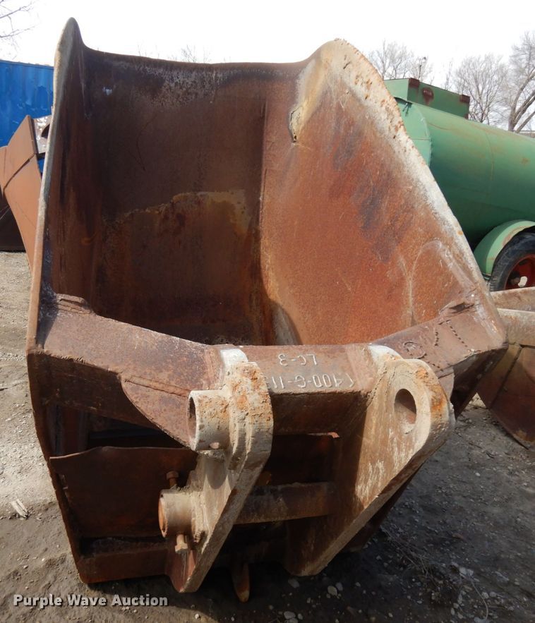 image for item HR9095 52"W excavator bucket
