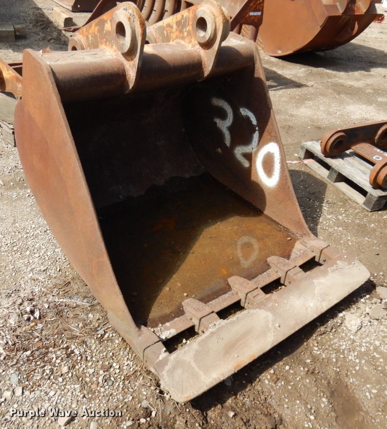 image for item HR9097 48"W excavator bucket