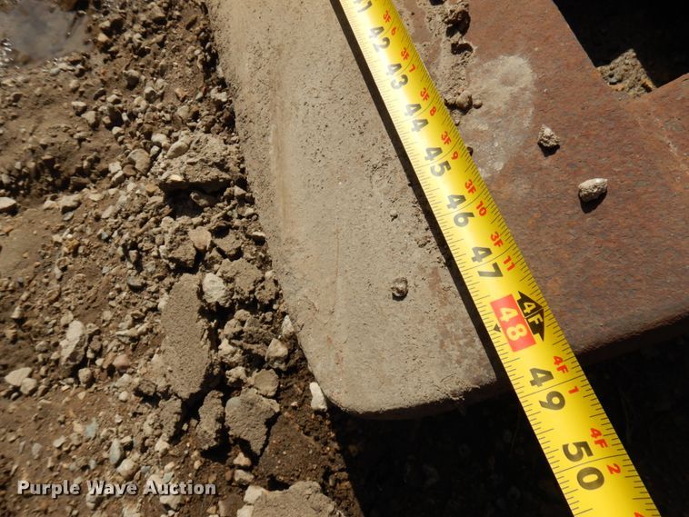 image for item HR9097 48"W excavator bucket