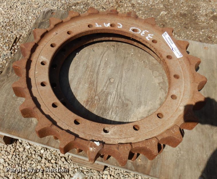 image for item HR9099 Excavator drive sprockets