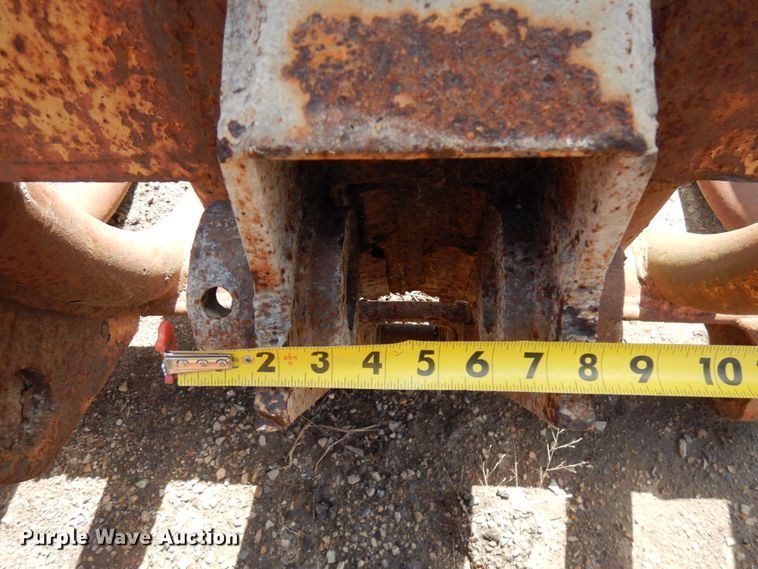 image for item HR9100 92"W rock bucket