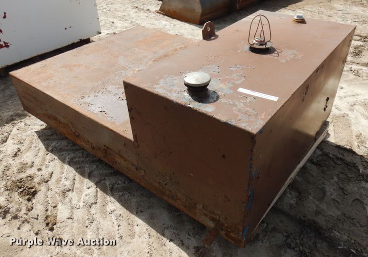 image for item HR9105 L-shaped fuel tank