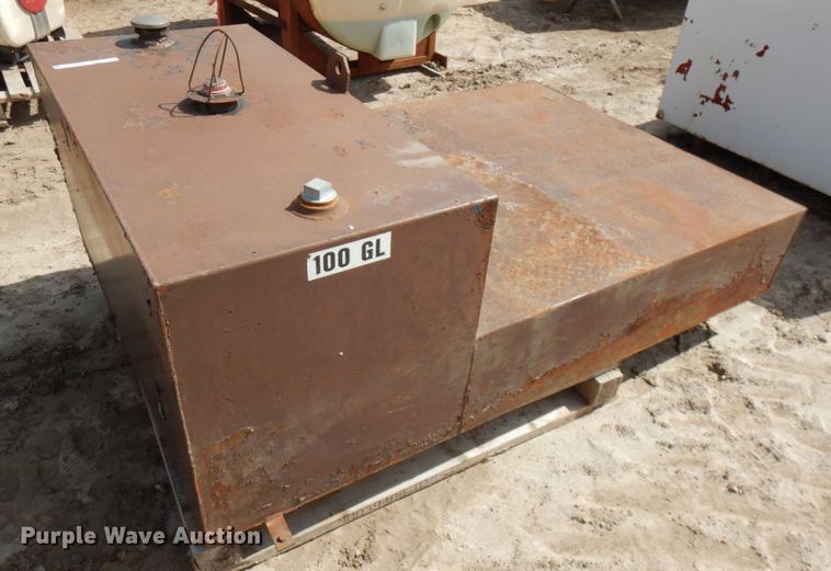 image for item HR9105 L-shaped fuel tank