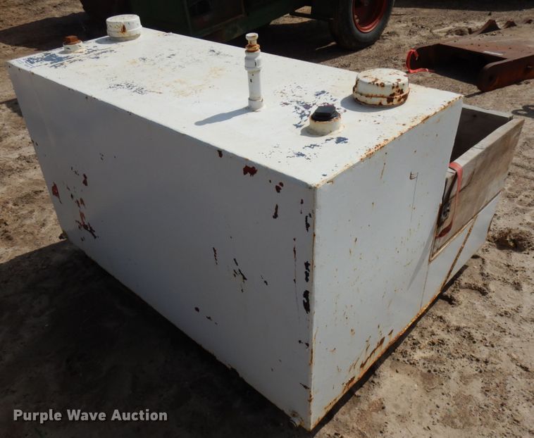 image for item HR9106 L-shaped fuel tank