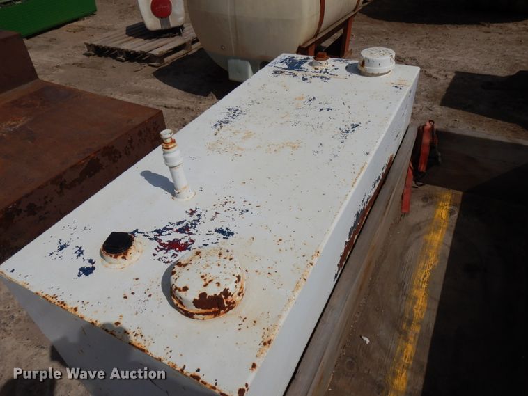 image for item HR9106 L-shaped fuel tank