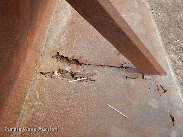 image for item HR9109 78"W skid steer bucket