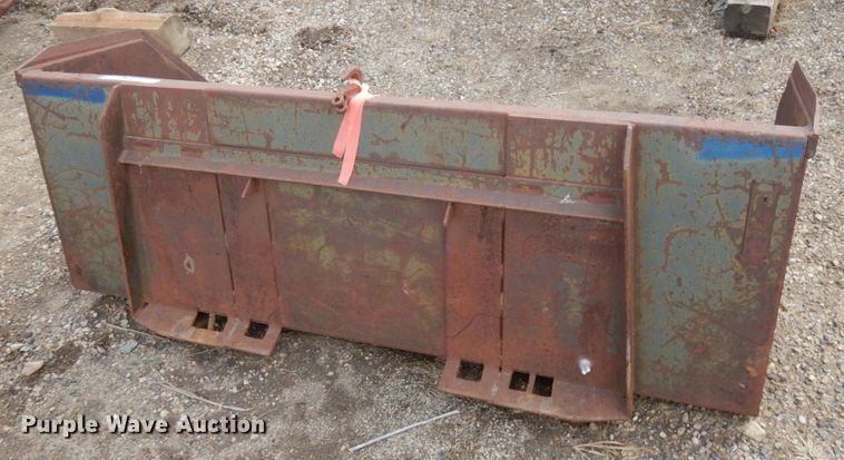 image for item HR9110 66"W skid steer bucket