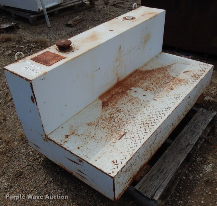 image for item HR9111 L-shaped fuel tank