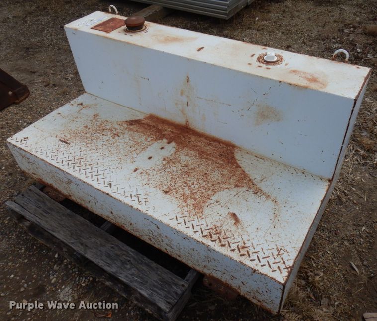 image for item HR9111 L-shaped fuel tank