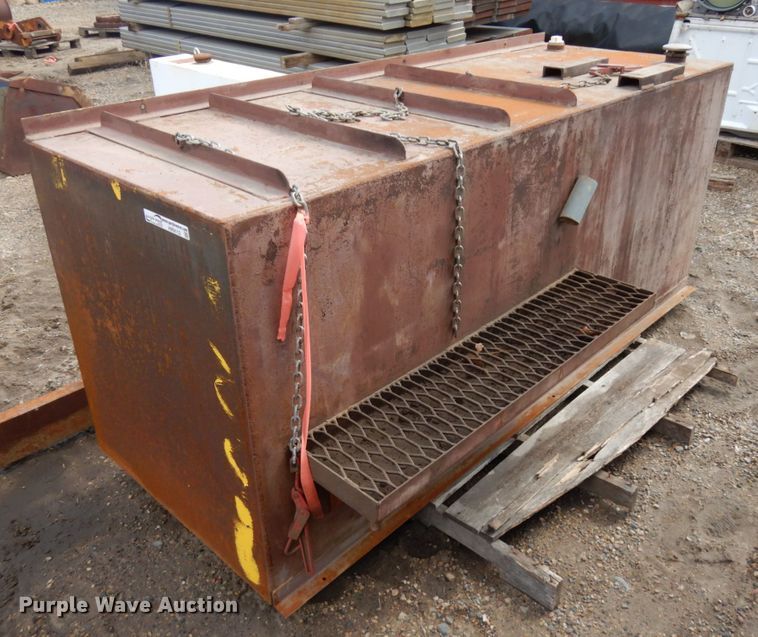 image for item HR9112 Tank