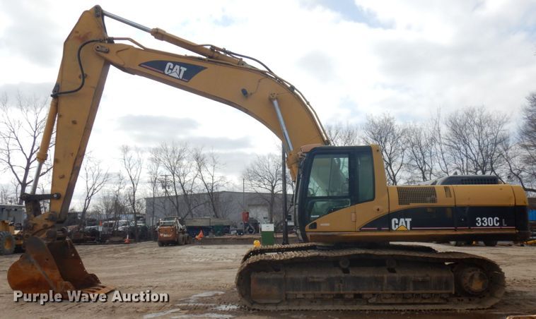 image for item HR9122 2002 Caterpillar 330C L  excavator