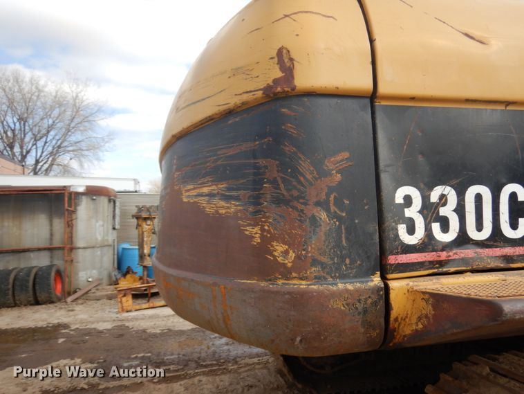 image for item HR9122 2002 Caterpillar 330C L  excavator