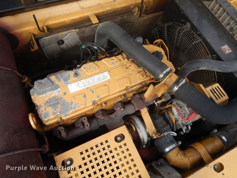 image for item HR9122 2002 Caterpillar 330C L  excavator