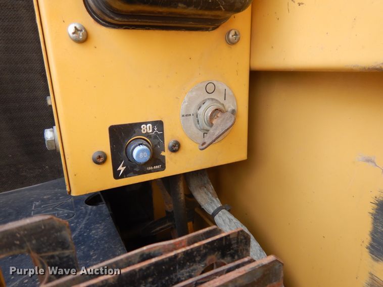 image for item HR9122 2002 Caterpillar 330C L  excavator