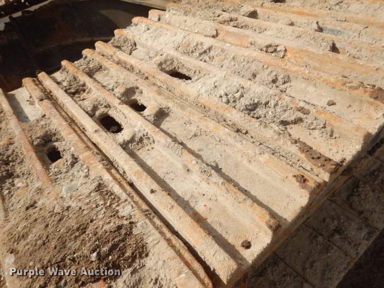 image for item HR9122 2002 Caterpillar 330C L  excavator