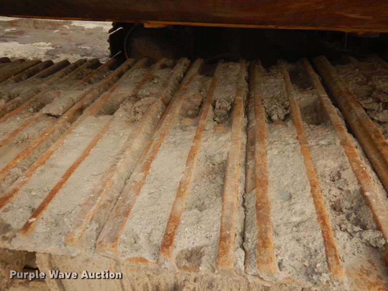 image for item HR9122 2002 Caterpillar 330C L  excavator