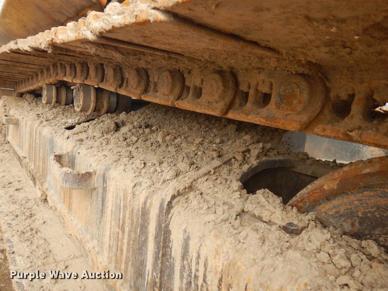 image for item HR9122 2002 Caterpillar 330C L  excavator