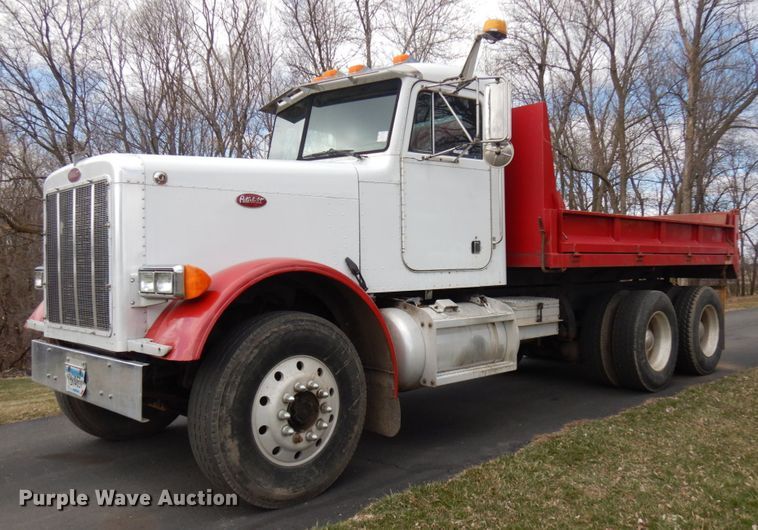 image for item HR9139 1992 Peterbilt 379  dump truck