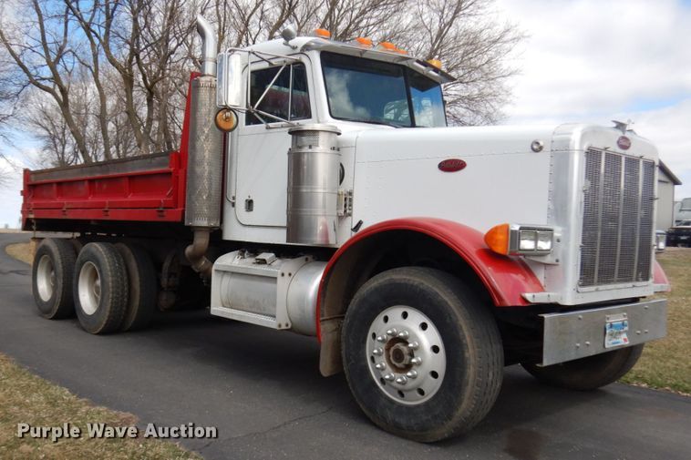 image for item HR9139 1992 Peterbilt 379  dump truck