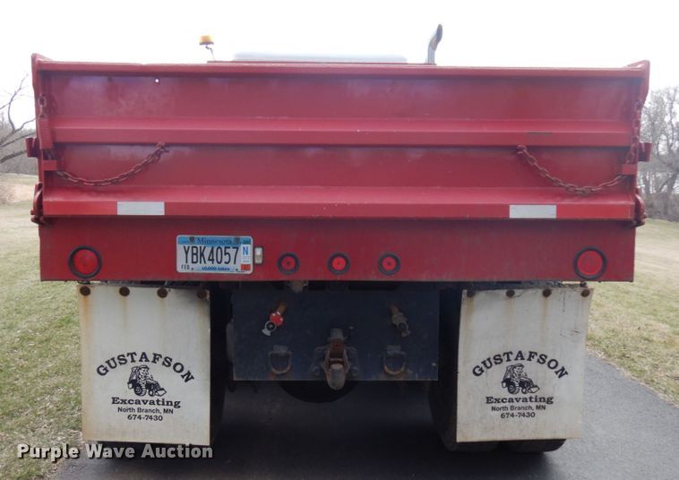 image for item HR9139 1992 Peterbilt 379  dump truck