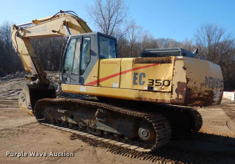 image for item HR9145 New Holland EC350  excavator