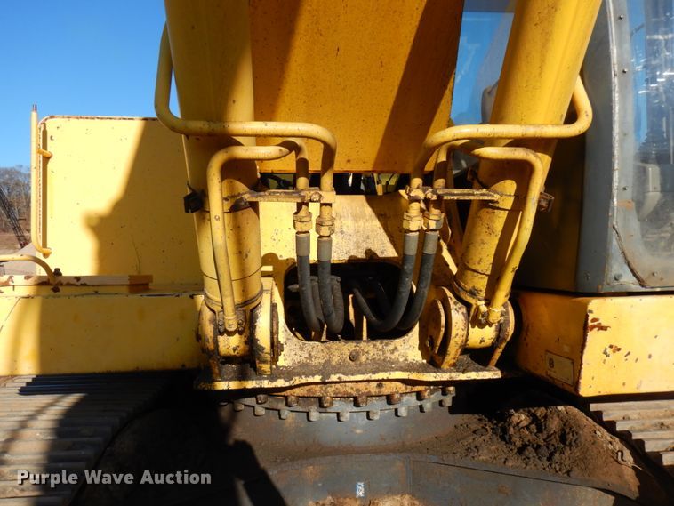 image for item HR9145 New Holland EC350  excavator