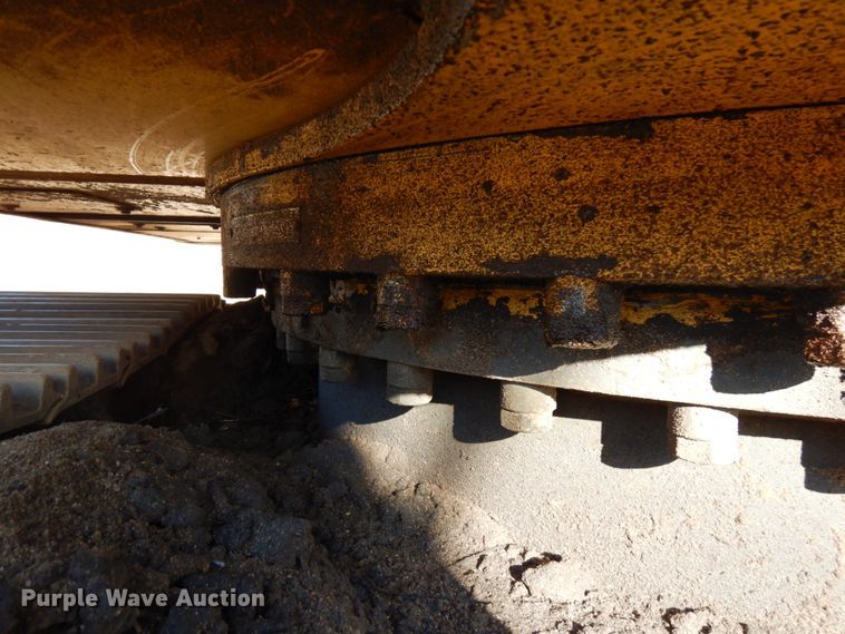 image for item HR9145 New Holland EC350  excavator