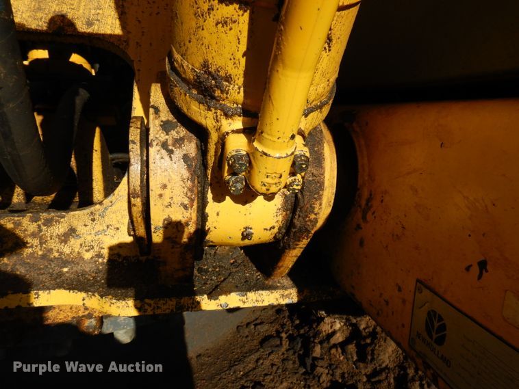 image for item HR9145 New Holland EC350  excavator