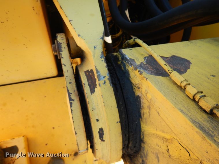 image for item HR9145 New Holland EC350  excavator