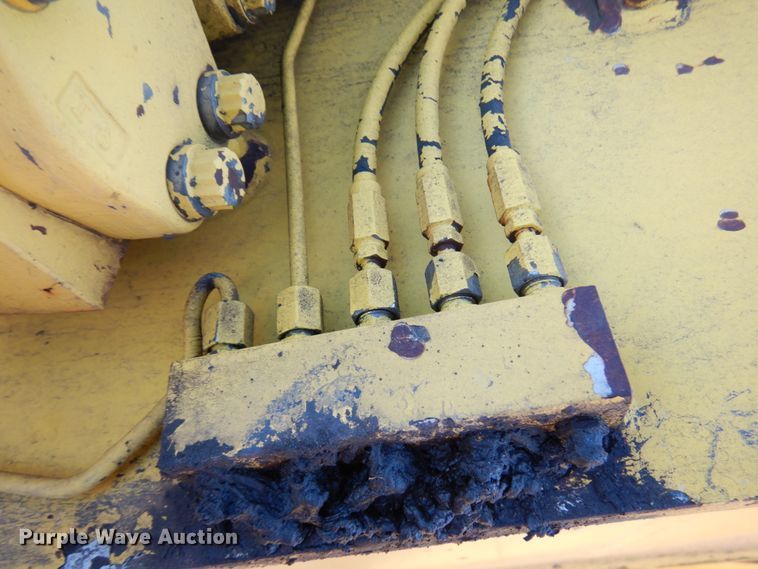 image for item HR9145 New Holland EC350  excavator