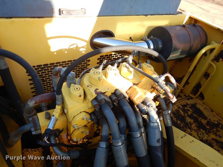 image for item HR9145 New Holland EC350  excavator