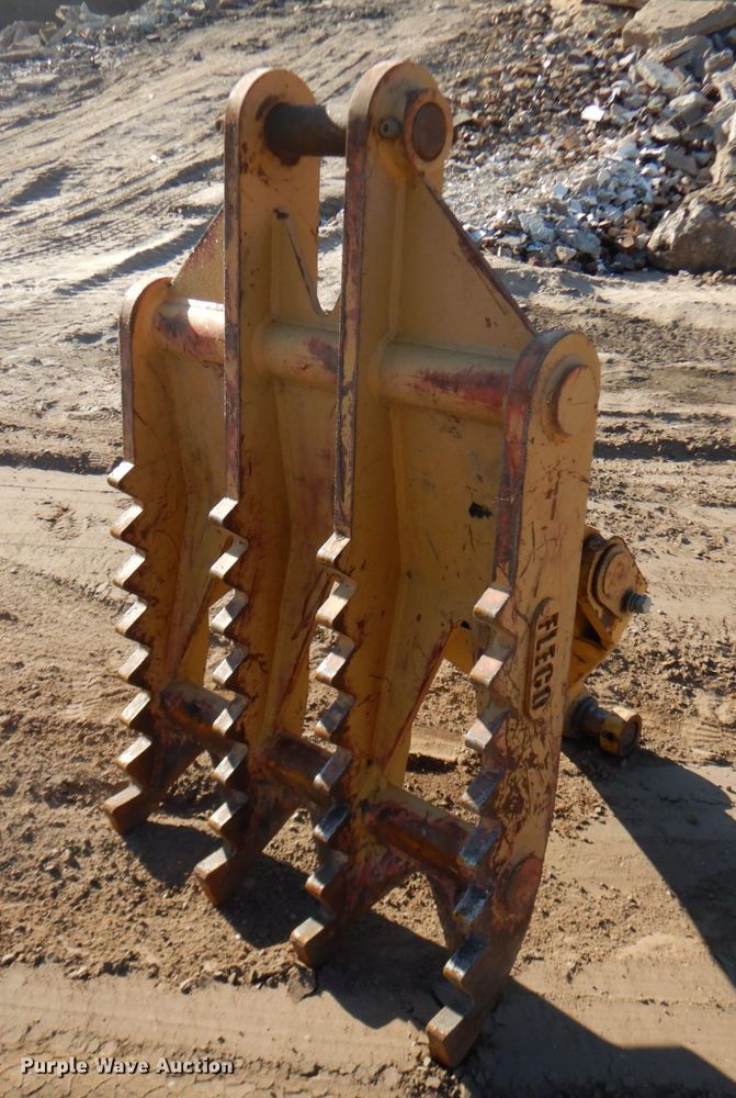 image for item HR9145 New Holland EC350  excavator