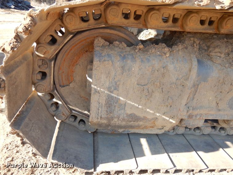 image for item HR9145 New Holland EC350  excavator