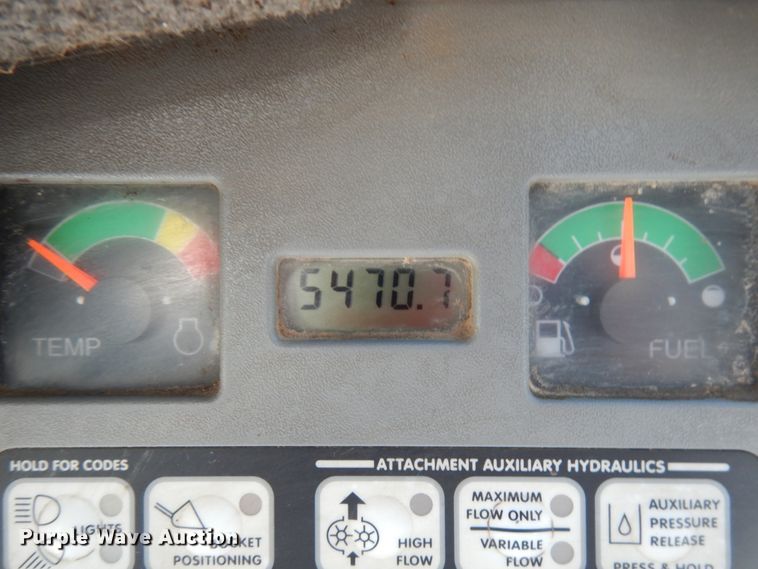 image for item HR9146 2007 Bobcat S330  skid steer loader