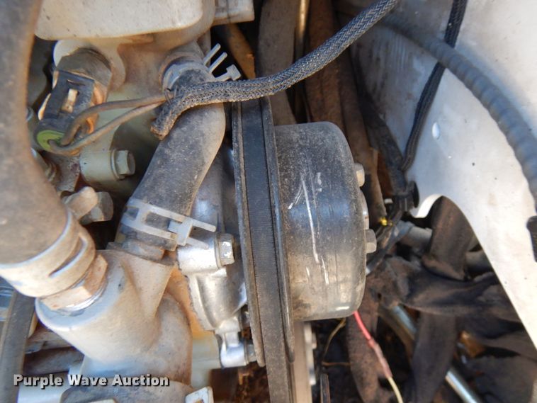 image for item HR9146 2007 Bobcat S330  skid steer loader