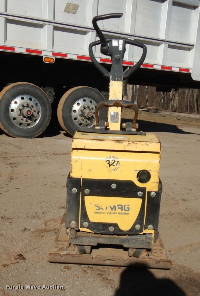 image for item HR9147 Bomag BPR 35/60 D  plate compactor