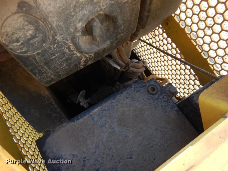 image for item HR9147 Bomag BPR 35/60 D  plate compactor