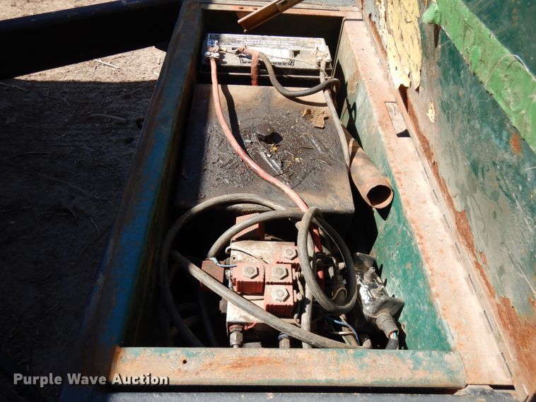 image for item HR9155 2002 Fost HD-1414  dump trailer