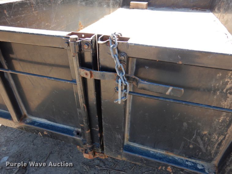 image for item HR9155 2002 Fost HD-1414  dump trailer