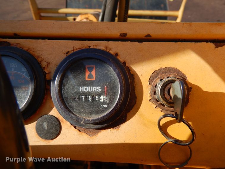 image for item HR9159 2002 Waldon 5100  compact utility loader