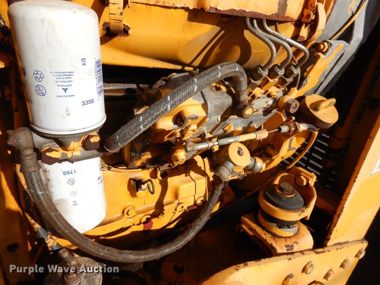 image for item HR9159 2002 Waldon 5100  compact utility loader