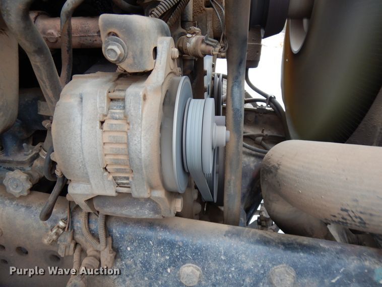 image for item HR9169 1995 Ford L9000  dump truck