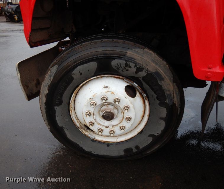 image for item HR9169 1995 Ford L9000  dump truck