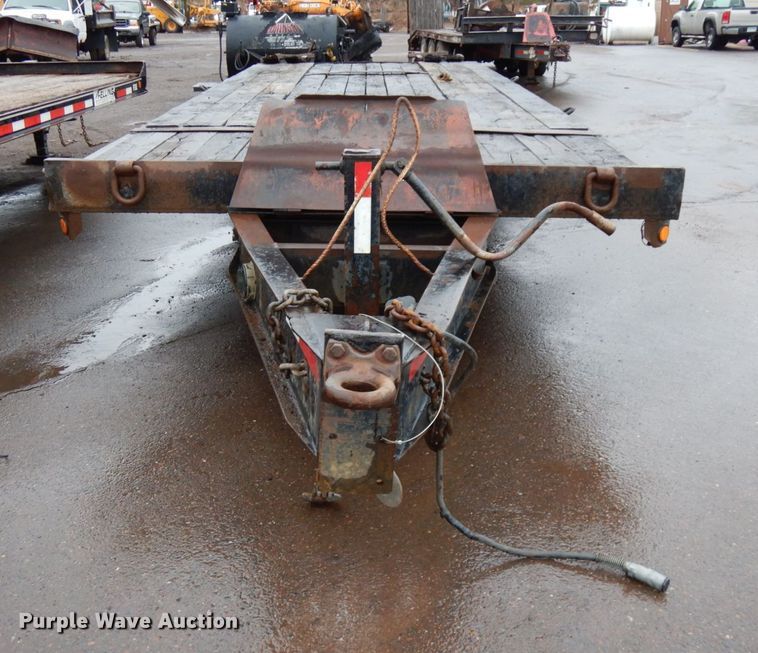image for item HR9170 2003 equipment trailer